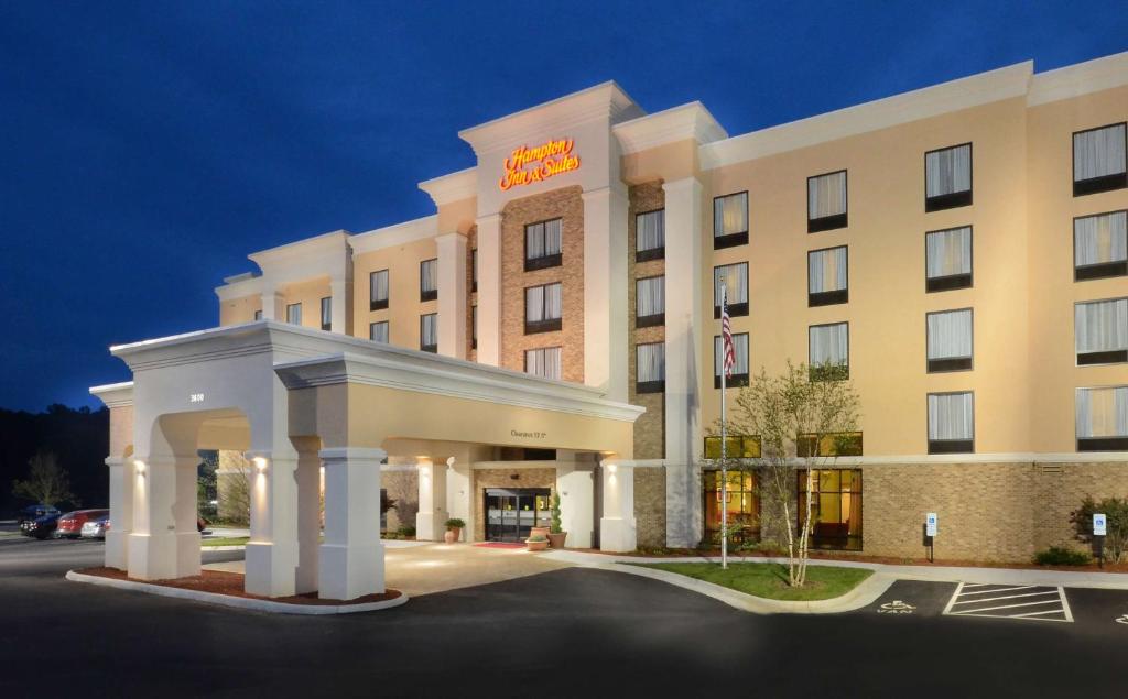 Hampton Inn and Suites Lynchburg